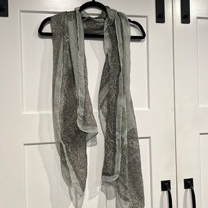 Green semi sheer scarf/shall. 20” x 70”